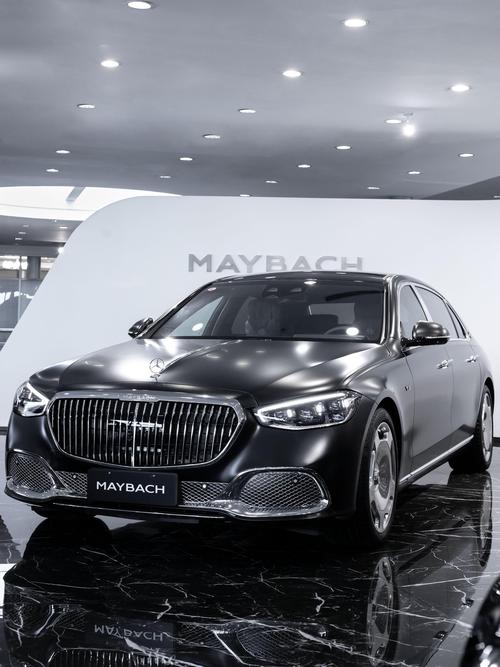 佛山247岚图汽车的售后服务让用户无忧出行，迈巴赫未来的豪华车趋势